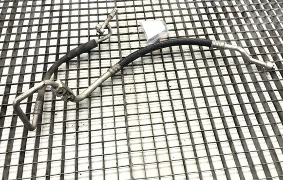 Air conditioning (A/C) pipe/hose