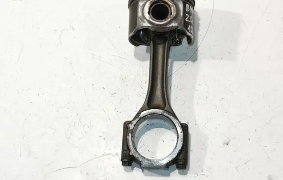 Audi A4 S4 B7 8E 8H Piston with connecting rod