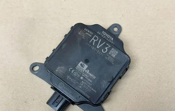 Toyota RAV 4 (XA50) Blind spot module 8816242091
