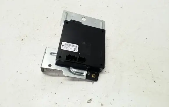 Chrysler Town u0026 Country V Keyless (KESSY) go control unit/module P68068753AG 68068753AG 03339090107