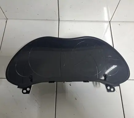 Toyota Avensis T250 Speedometer (instrument cluster) 8380005532