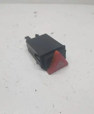 Audi A3 S3 8L Hazard light switch 8L0941509G PA6GF30J