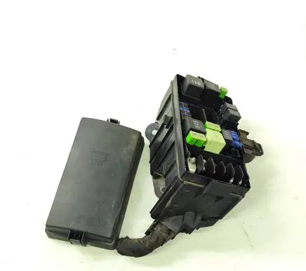 Volkswagen Golf VII Fuse box set 5Q0907361C 63512835 63512832