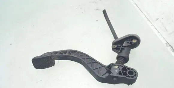 Clutch pedal