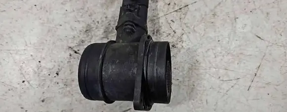 Skoda Fabia Mk2 (5J) Mass air flow meter 0281002531 038906461B