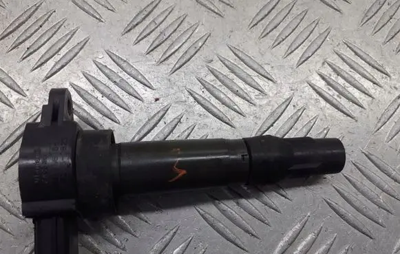Mitsubishi Colt High voltage ignition coil MN195616