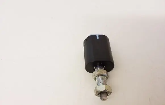 Subaru Outback (BS) Brake pedal sensor switch 691A