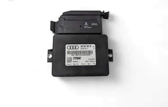Audi A4 S4 B8 8K Hand brake control module 