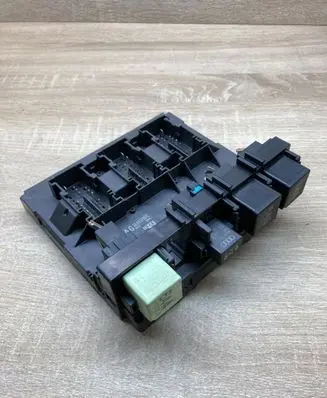 Volkswagen PASSAT B7 Comfort/convenience module 3AA937087C 5WK50447