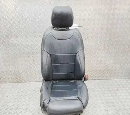 Mercedes-Benz GLB X247 Front passenger seat A0009106205