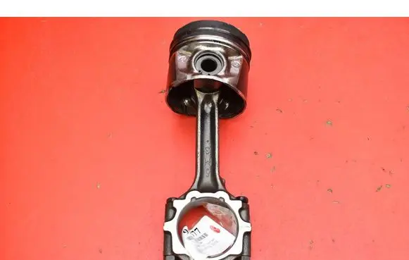 Nissan X-Trail T30 Piston 86L77