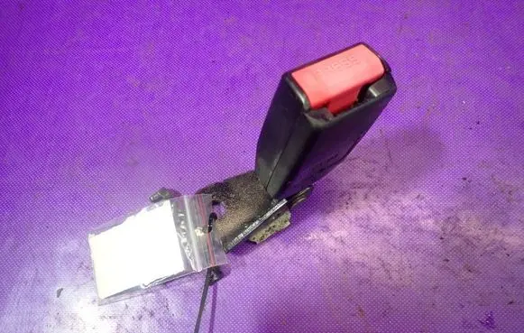 Renault Fluence Front seatbelt buckle 