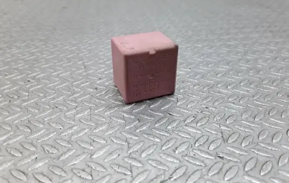 Renault Laguna III Other relay 20240041