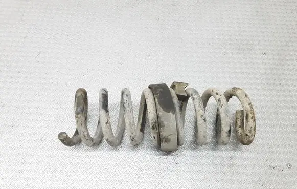 Mercedes-Benz E W210 Rear coil spring