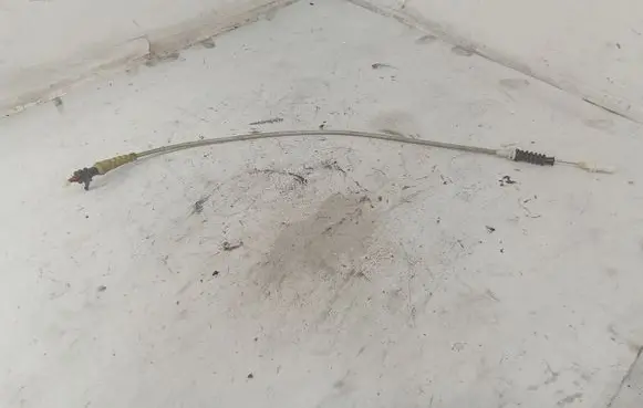 Rear door cable line