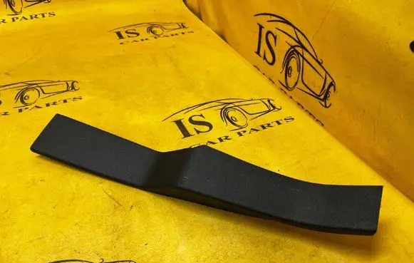 Ford Bronco (A) pillar trim M2DB-S02340-AF M2DBS02340AF