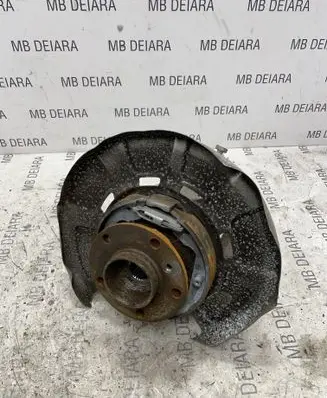 BMW X5 F15 Rear wheel hub 6877217