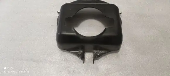 Autres pièces compartiment moteur