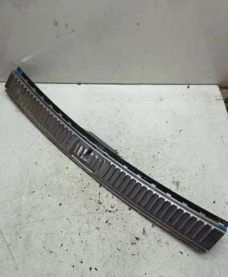Volkswagen Touareg II Trunk/boot sill cover protection 7p0863459B