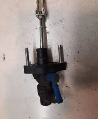 Clutch master cylinder