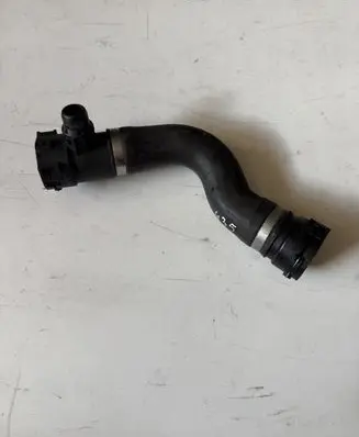 BMW 4 F32 F33 Engine coolant pipe/hose 7619433