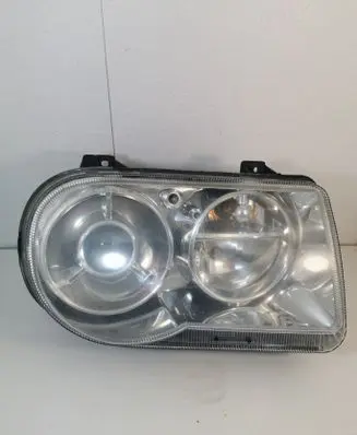 Chrysler 300 - 300C Headlight/headlamp 04806166AF 89032133