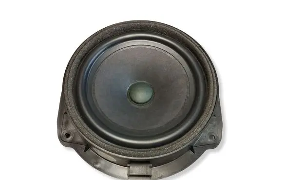 Audi Q3 F3 Rear door speaker 83A035411