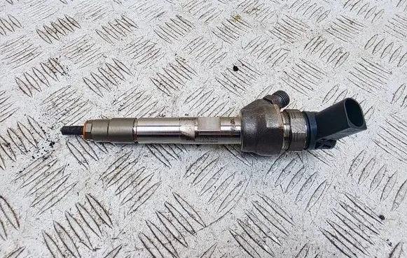 Mini Cooper Countryman R60 Fuel injector 8515060 0445110599