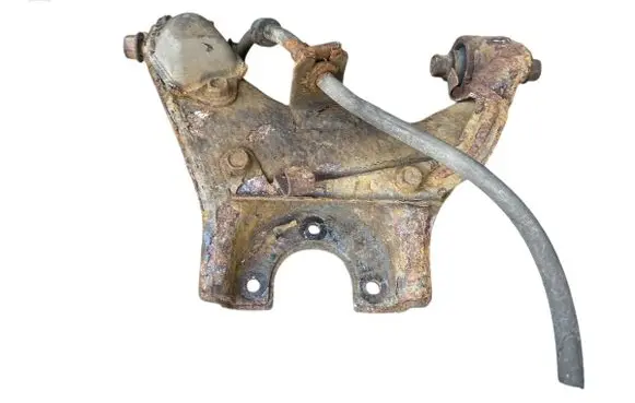 Mitsubishi L200 Front lower control arm/wishbone