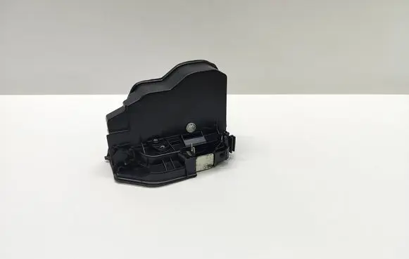BMW 5 F10 F11 Front door lock 7202146 51217202146