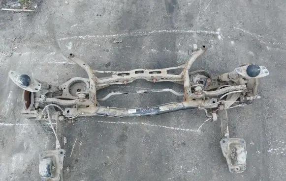 Skoda Yeti (5L) Rear subframe 1K0.505.315BM