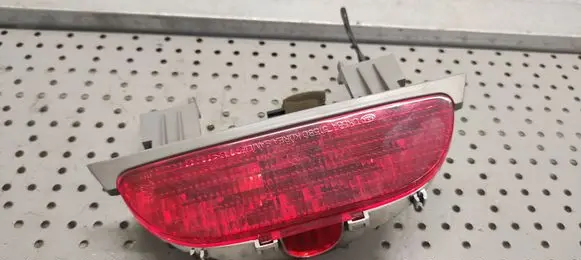 KIA Carnival Third/center stoplight OK56A51580