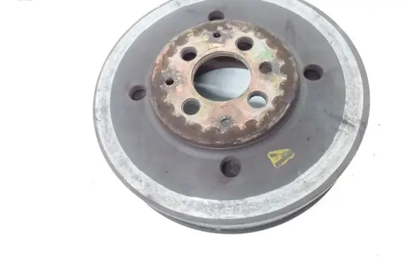 Volkswagen PASSAT B5 Crankshaft pulley 028105243Q