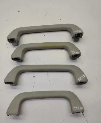 Mercedes-Benz S W221 A set of handles for the ceiling A2218100351 A2218100551
