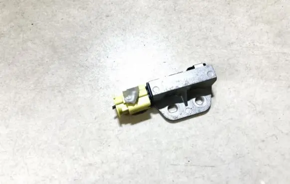 Nissan X-Trail T30 Airbag deployment crash/impact sensor fbcn0047120433