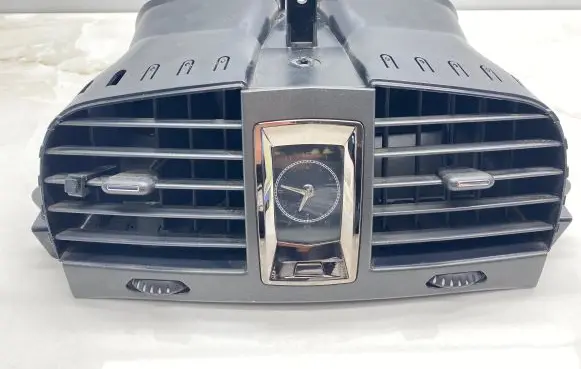 Cadillac SRX Dash center air vent grill 0017001903