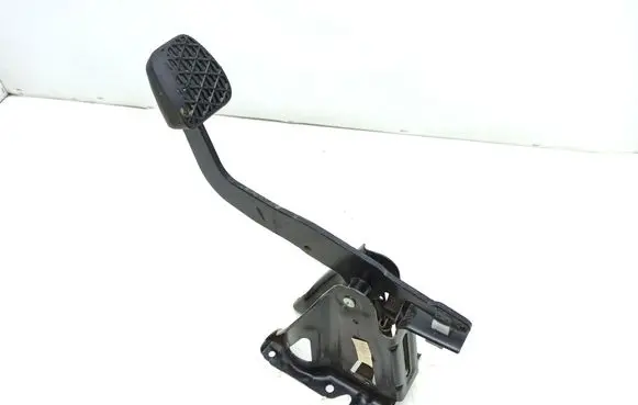 Volkswagen Crafter Brake pedal A9062901101