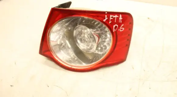 Volkswagen Jetta V Rear/tail lights 084411985R