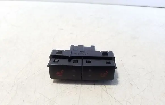Ford Kuga III Seat heating switch EG9T14D694AAW