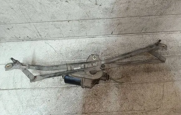 Audi A6 S6 C5 4B Front wiper linkage and motor 8D1955113C