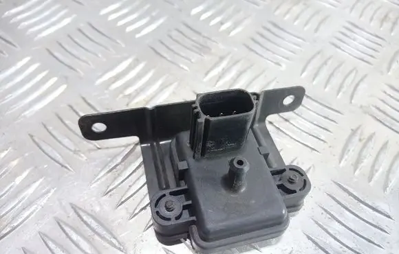Ford Focus Air pressure sensor 98AB9S428AB