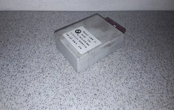 BMW 5 E39 Light module LCM 61358375964 8375964