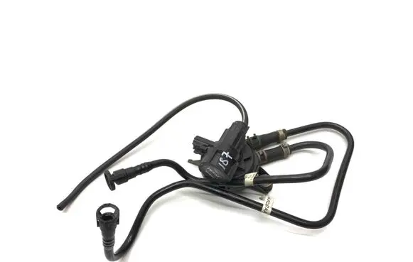 Jaguar XK8 - XKR Vacuum valve LJB1515AA