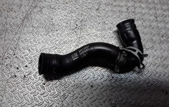 Opel Astra G Breather/breather pipe/hose 90573051