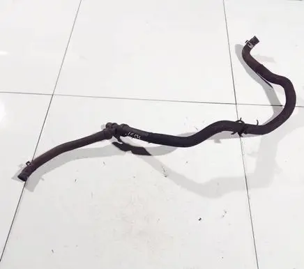Nissan Note (E11) Engine coolant pipe/hose