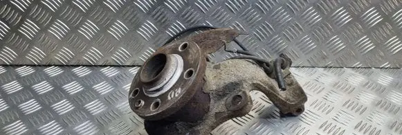 Seat Alhambra (Mk1) Front wheel hub spindle knuckle