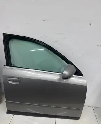 Audi A4 S4 B6 8E 8H Front door