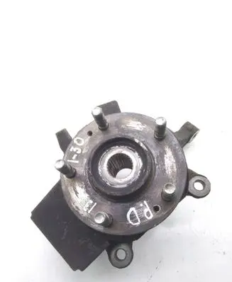 Hyundai i30 Front wheel hub