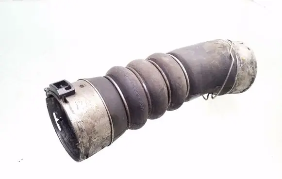 BMW 7 F01 F02 F03 F04 Intercooler hose/pipe 7800144