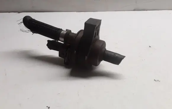 Peugeot 207 Turbo solenoid valve 2580008B